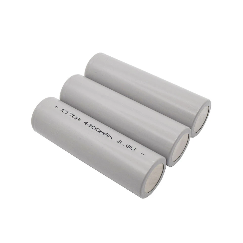 3.7 V  Rechargeable  Battery  Selil